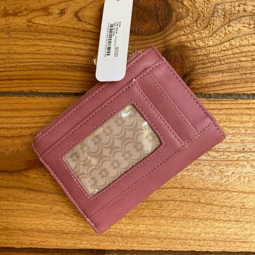 NWT Pink Bifold Women’s Wallet